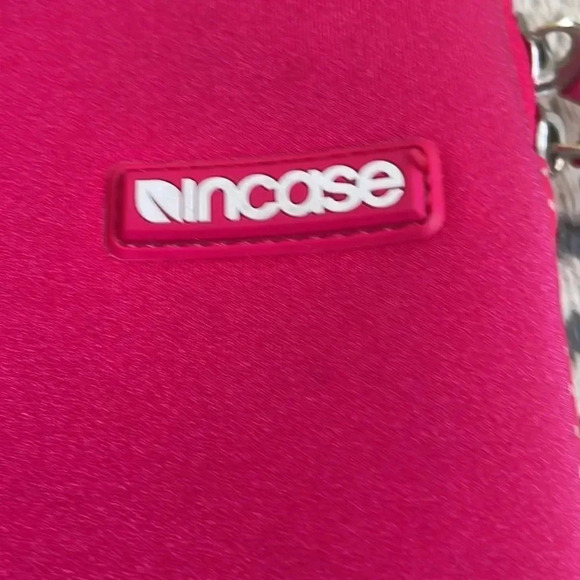 Incase Laptop Sleeve Sleeve - Picture 2 of 14